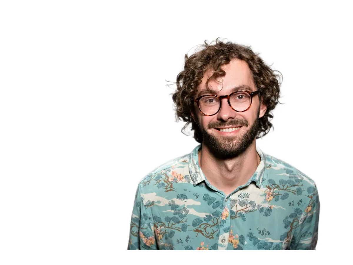Pixlr portrait background removal result
